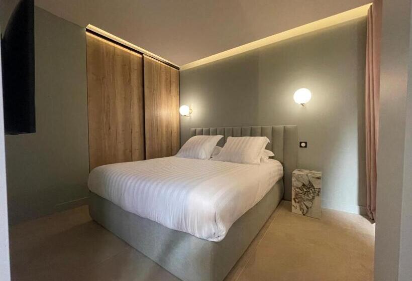 جناح مزود بتراس, Villa Chiesa Maison Hôtelière