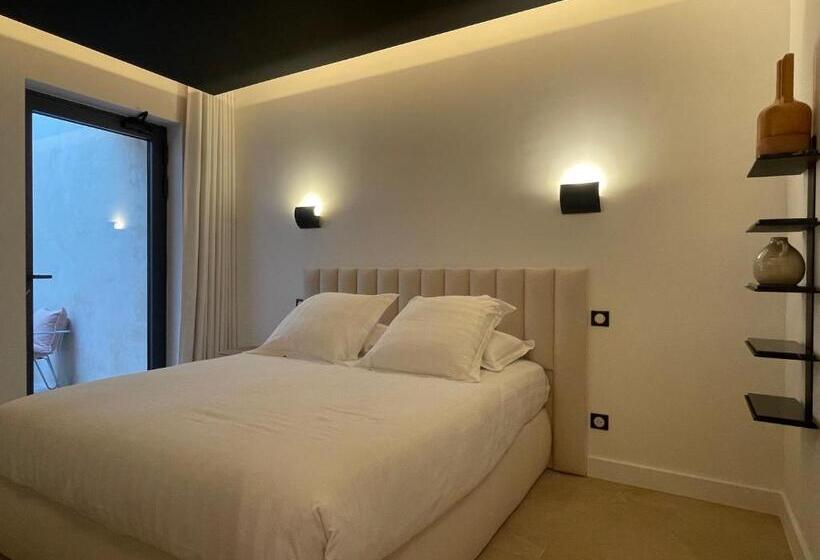 غرفة قياسية مزوَّدة بتراس, Villa Chiesa Maison Hôtelière