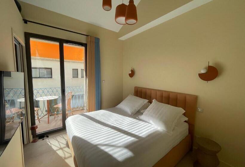 غرفة قياسية مزوَّدة بشُرفة, Villa Chiesa Maison Hôtelière