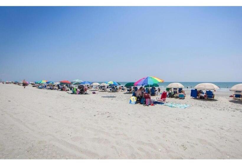 סטודיו סטנדרטי נוף לים, Myrtle Beach Bike Week   Spring Rally   Deluxe Studio Villa Retreat Resort   Special Offer Now!