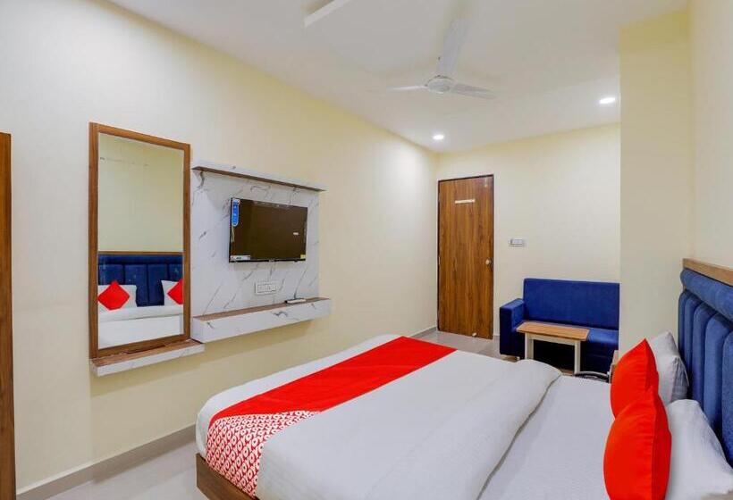 Standard Room, Oyo Hotel Vinayak