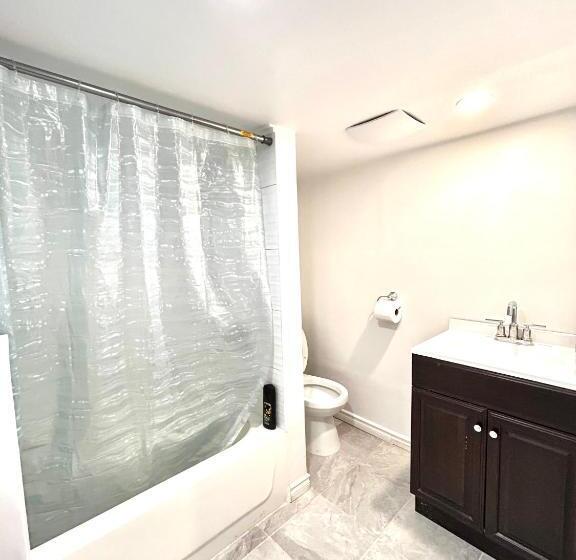 اتاق اکونومی, Aubin Paradise Housing