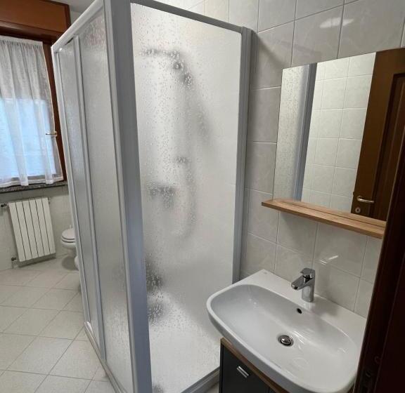 اتاق استاندارد یک نفره, Vicino Al Centro