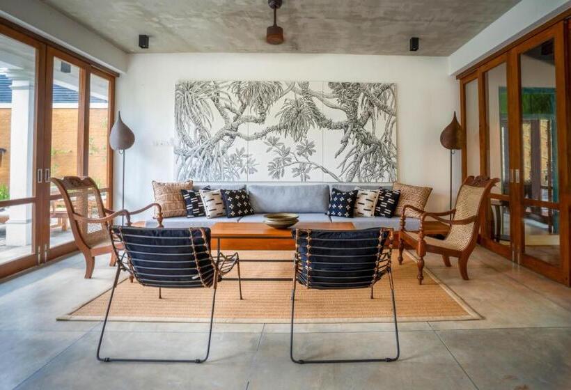 חדר סטנדרט עם מרפסת, Villa V Kalutara