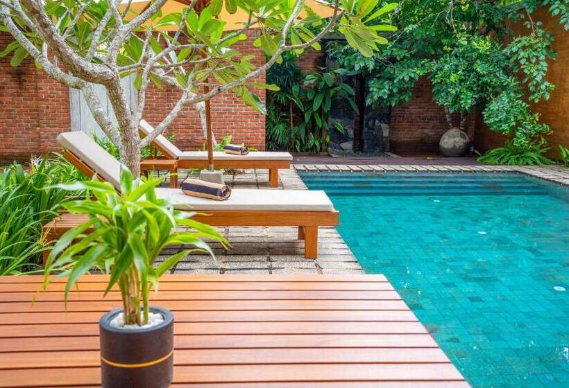 Номер Стандарт с Балконом, Villa V Kalutara