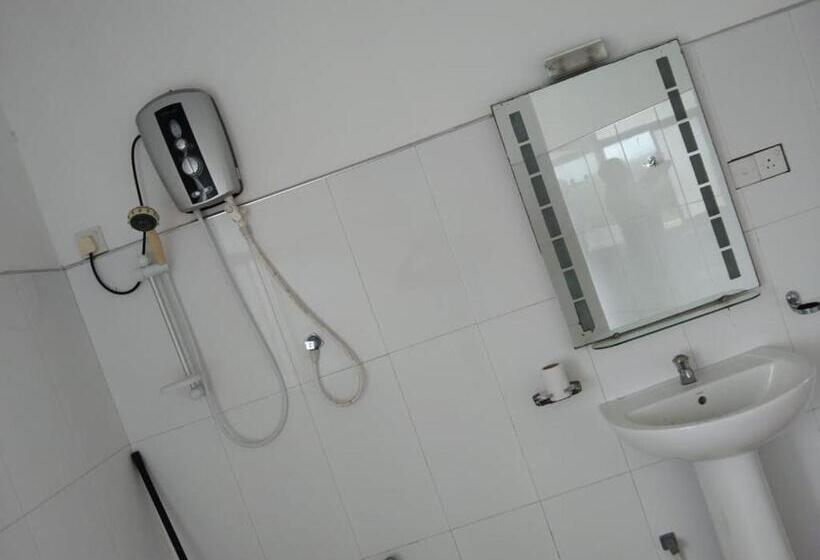 Номер Deluxe Вид на Море с Балконом, Opera Beach Inn