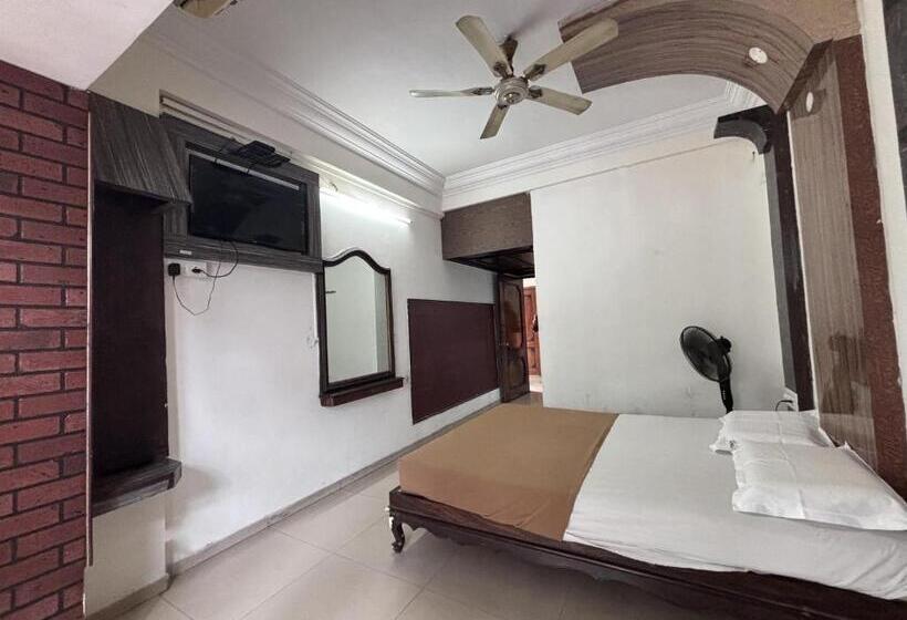 غرفة قياسية, Staymaker Hotel Raj Empire