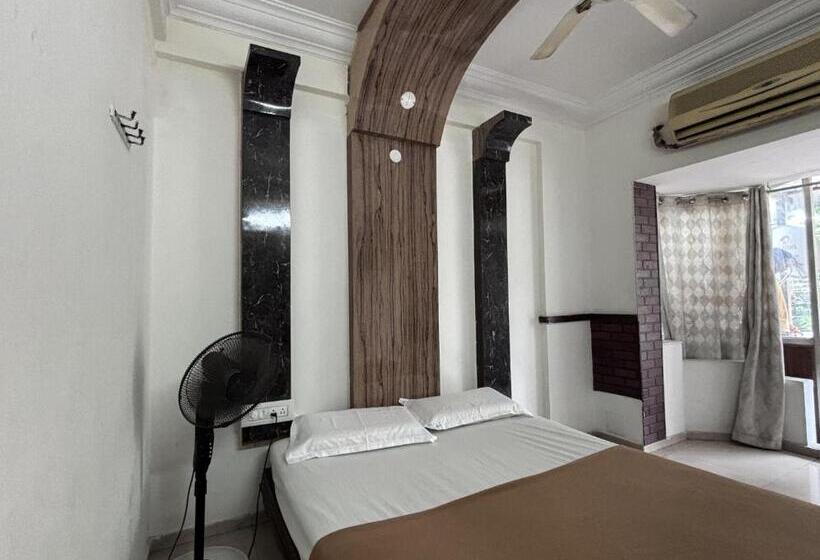 标准间, Staymaker Hotel Raj Empire