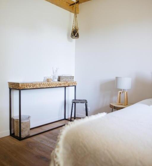 Номер Стандарт, Des Sapins Aux étoiles