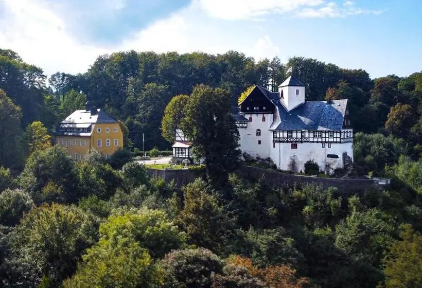 Standard-huone Puutarhanäkymä, Kavaliershaus Neben Schloss Rauenstein