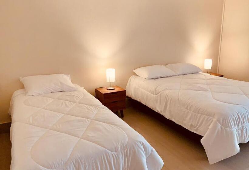 اتاق خانوادگی با سرویس بهداشتی مشترک, Península Hostel & Coffee