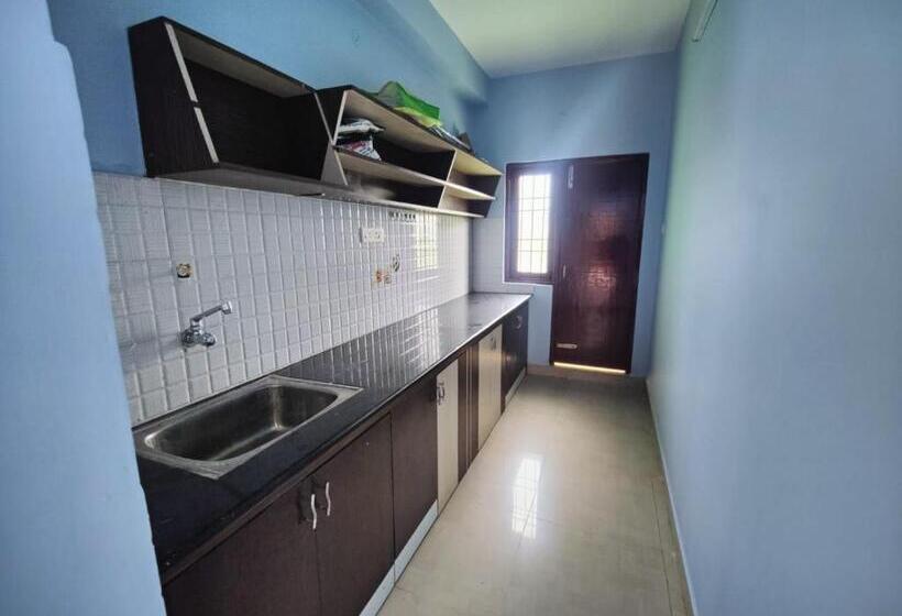 Номер Deluxe, Banana Beach Apartment