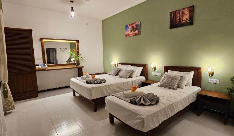 Standard Triple Room Garden View, Leel’s Safari Cottage