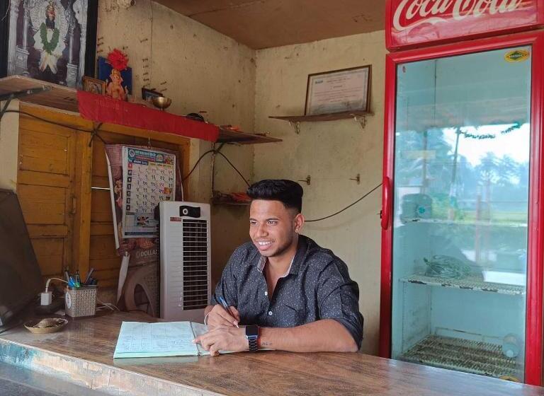 חדר קלאסי לשלושה, Tulsi Resort