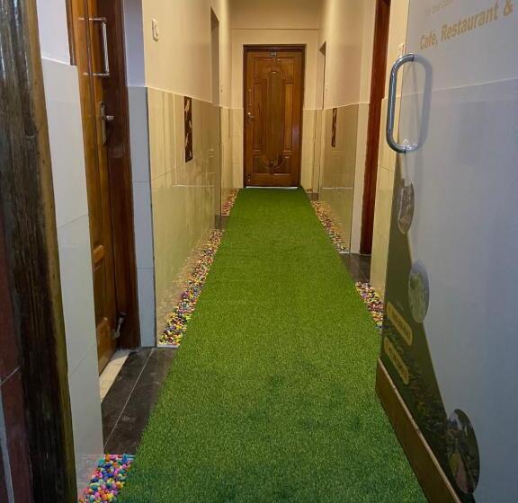 带大床的豪华间, Pentoz Charing Cross, Ooty