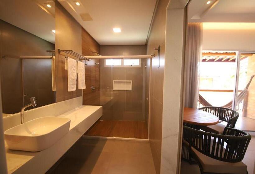 Люкс с Балконом, Uri Pousada