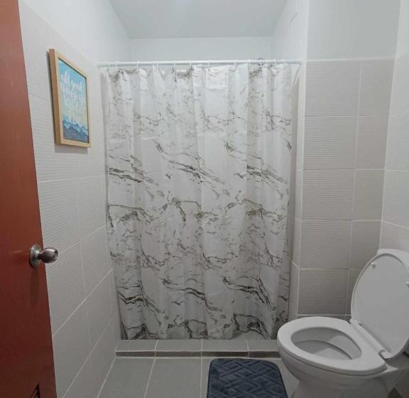 スタンダードスタジオ, Mesavirre Garden Residences