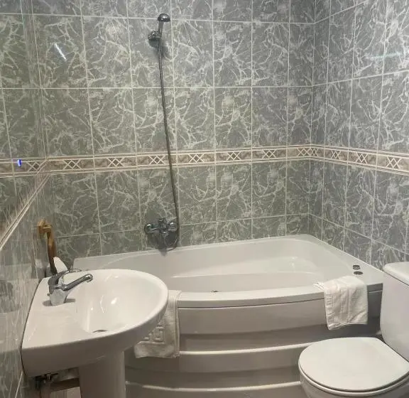 スタンダードルーム, Hostal Julio Cesar