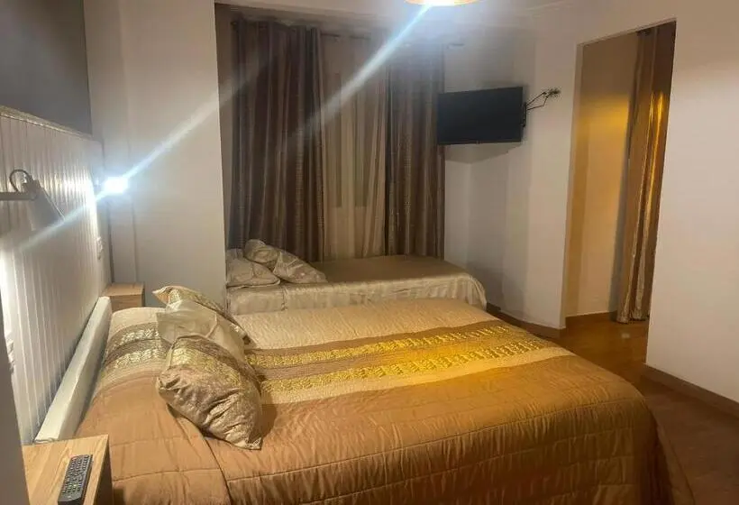 スタンダードトリプルルーム, Hostal Julio Cesar
