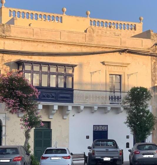 اتاق استاندارد, The Siggiewi Suites