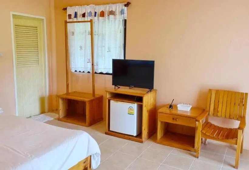 Villa 1 Makuuhuone Puutarhanäkymä, The Golden View Resort สวนผึ้ง