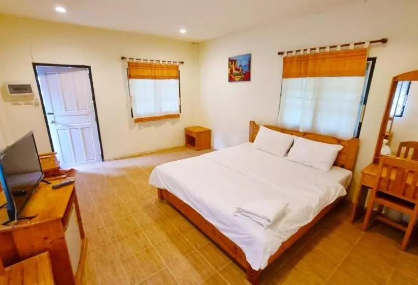 Villa 1 Makuuhuone Puutarhanäkymä, The Golden View Resort สวนผึ้ง