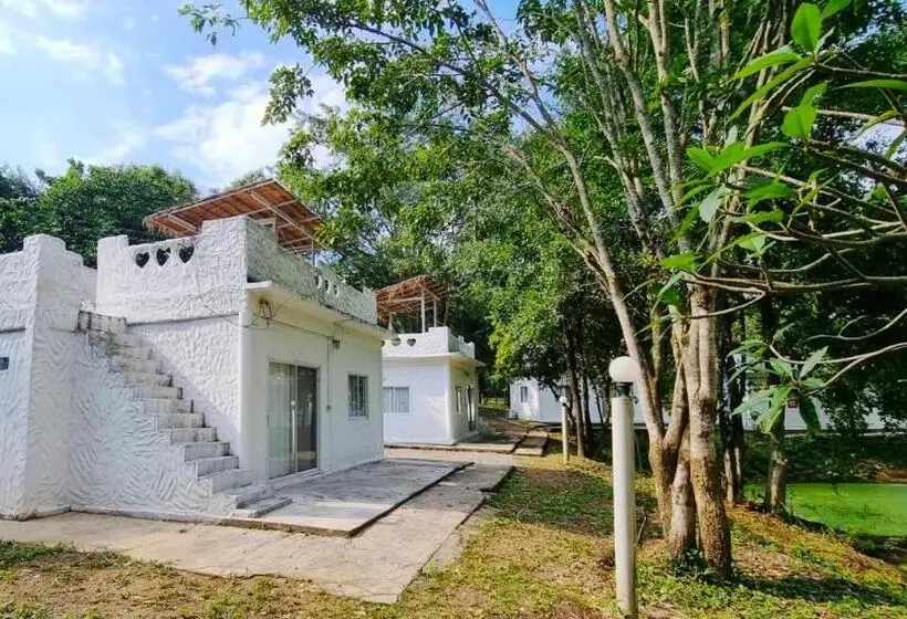 Villa 1 Makuuhuone, The Golden View Resort สวนผึ้ง