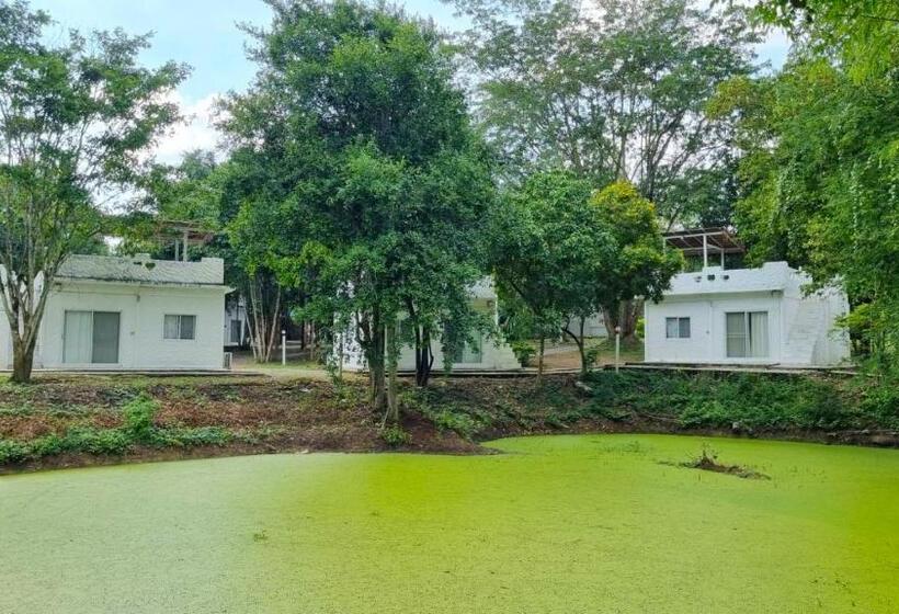 Вилла 1 Спальня, The Golden View Resort สวนผึ้ง