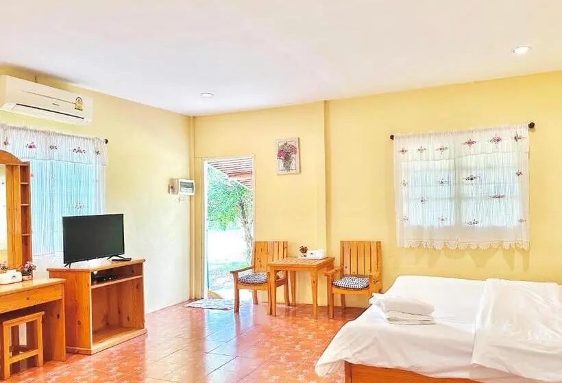 Villa 2 Makuuhuonetta, The Golden View Resort สวนผึ้ง