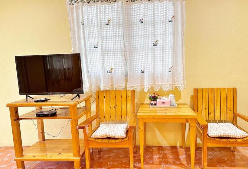 Вилла 2 Спальни, The Golden View Resort สวนผึ้ง