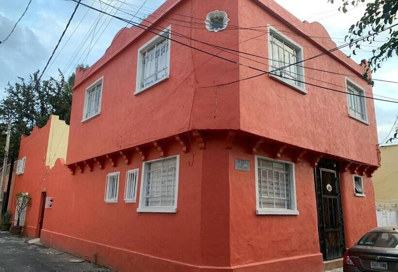 컴포트 트리플 룸, Colonial Villa Coyoacan