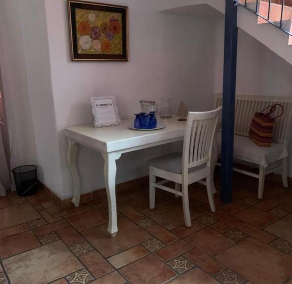 디럭스 4인 룸, Colonial Villa Coyoacan