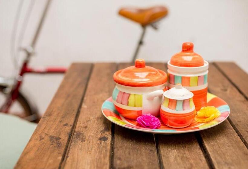 컴포트 트리플 룸, Colonial Villa Coyoacan