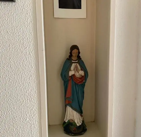 Huoneisto 1 Makuuhuone Pohjakerros, Klooster Mariadal Maastricht   Borgharen