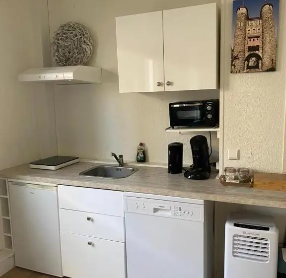 Huoneisto 1 Makuuhuone Pohjakerros, Klooster Mariadal Maastricht   Borgharen