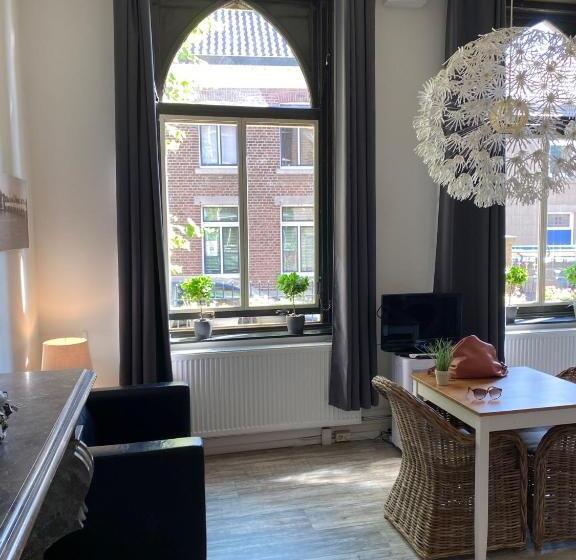 Apartamento 1 Quarto Rés-do-chão, Klooster Mariadal Maastricht   Borgharen