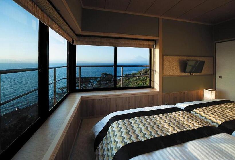 جناح مطلّ علي الجبل, 海のほてる　いさば