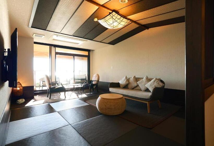 جناح مزوَّد بشرفة, 海のほてる　いさば