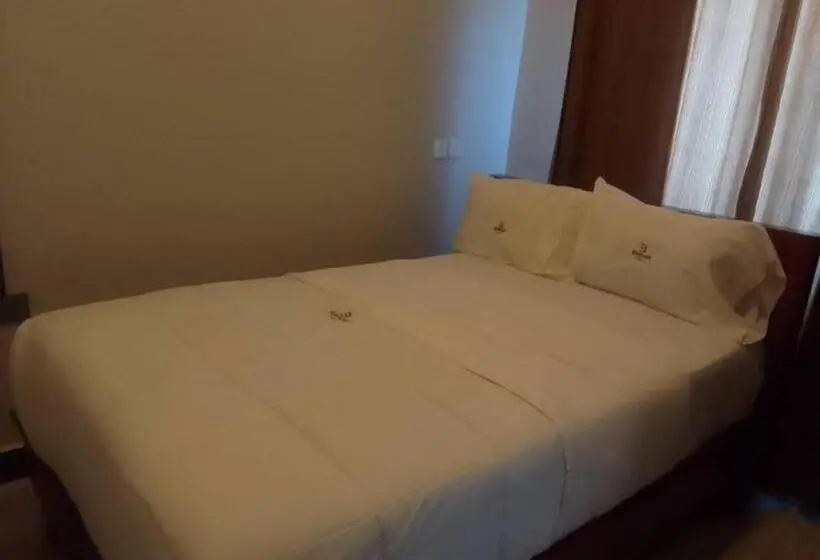 اتاق لوکس, Belmont Villas Mbale