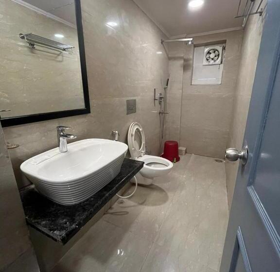 Quarto Deluxe, Consulate By Bookmeri