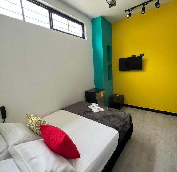 غرفة قياسية, Kasa 5ta Aparta