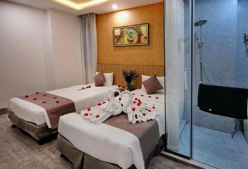 اتاق استاندارد, Mai