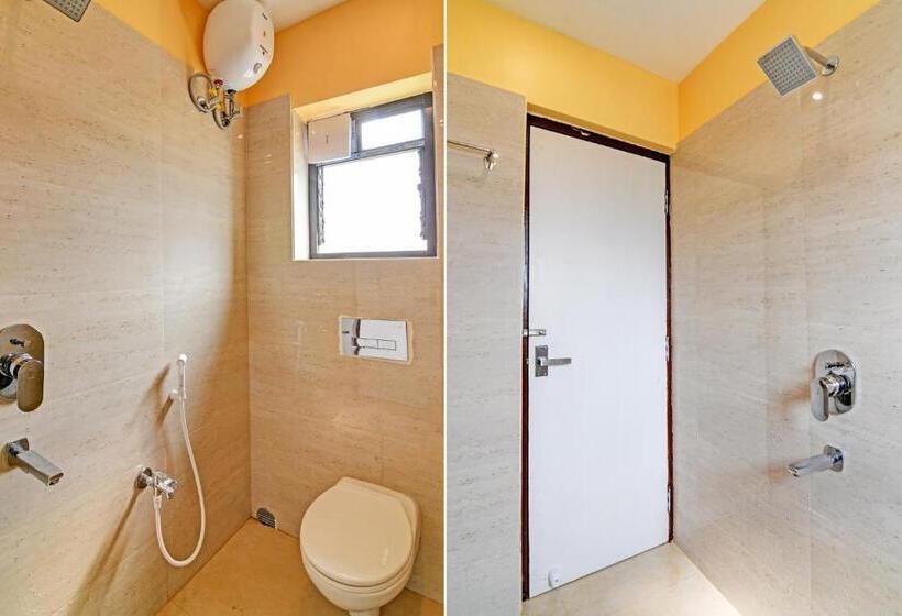 Quarto Triplo Clássico, Oyo Flagship Casa Sanjiva