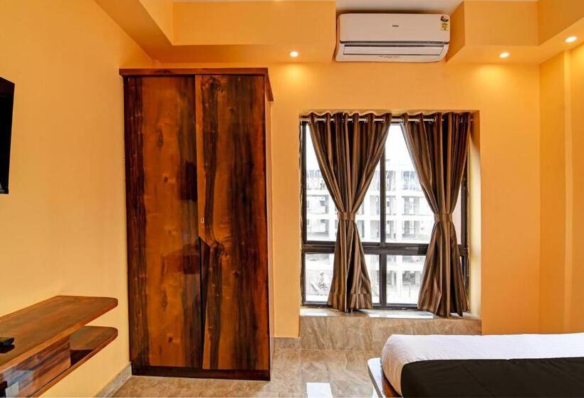 Quarto Triplo Clássico, Oyo Flagship Casa Sanjiva