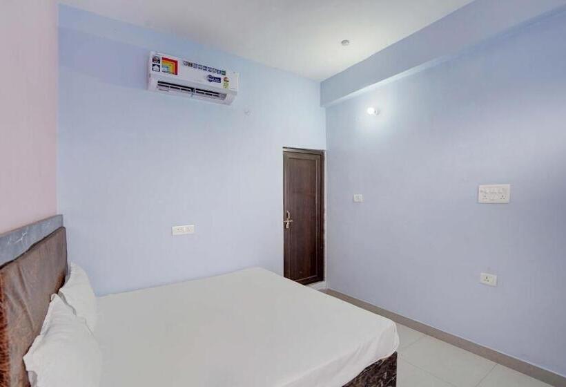 三人经典房间, Oyo Sm Galaxy