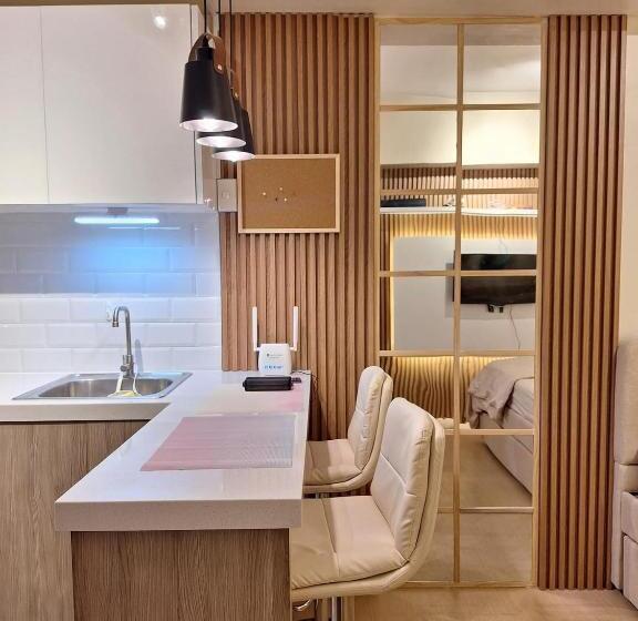 标准工作室, Iloilo Travellers Zen Zone