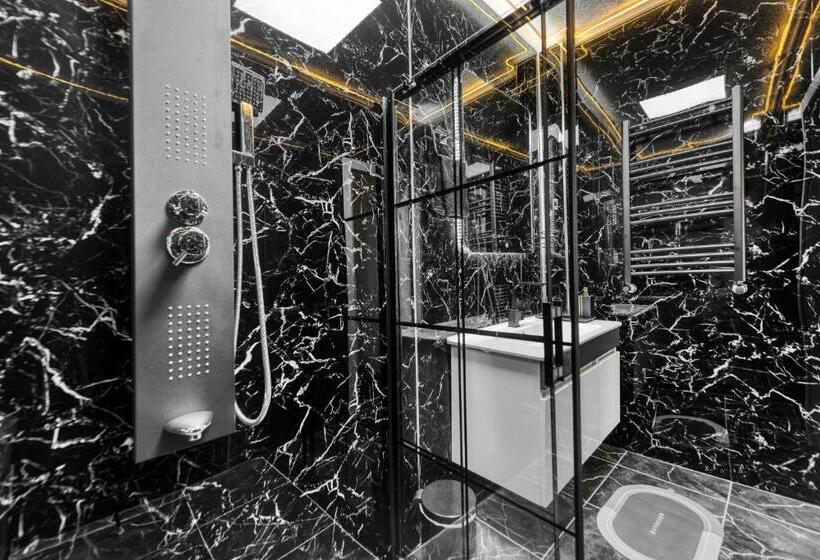 شقة ديلوكس غرفة واحدة, Nil Denis Palace