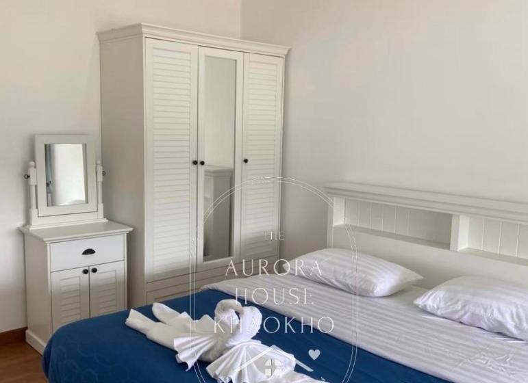 Стандартный Номер Кровать Кинг, บ้านพักเขาค้อเดอะออโรร่าเฮาส์   Baan Phak Khaokhothe Aurora House