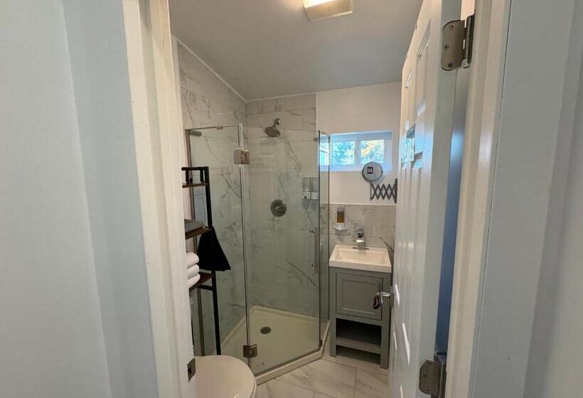 غرفة قياسية, Private Room In West Seattle Cartagena Inspired