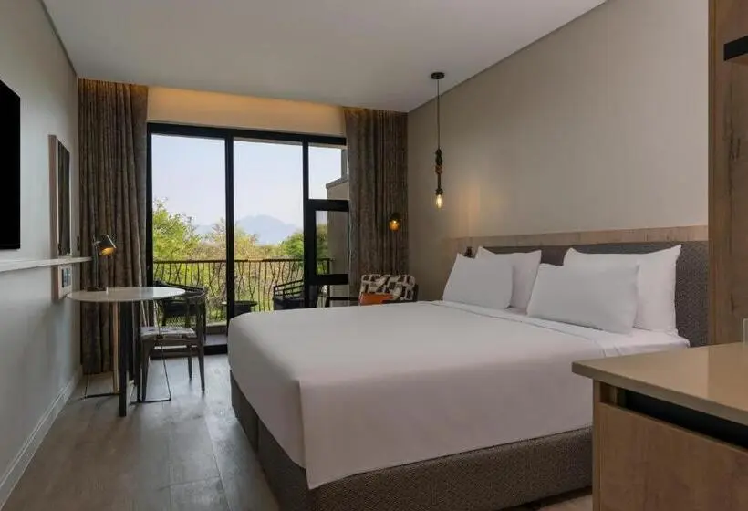 اتاق استاندارد با چشمانداز کوهستان, Radisson Safari Hotel Hoedspruit